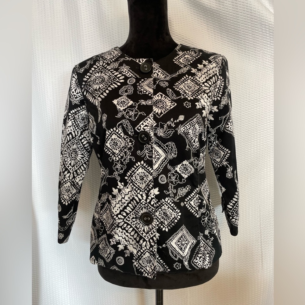 Coldwater Creek Cotton Blend Black & White Floral Print 3/4 Sleeve Jacket Size 6